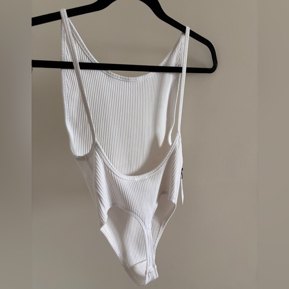 Aritzia TNA Bodysuit - Picture 3 of 5